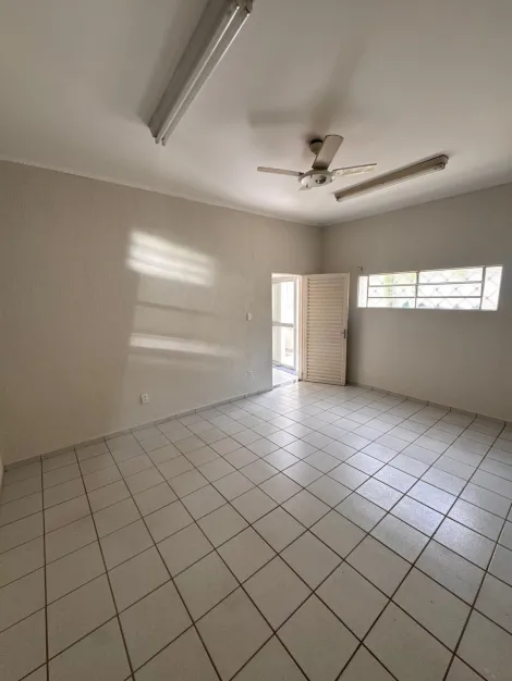 Alugar Comercial / Casa Comercial em S&atilde;o Jos&eacute; do Rio Preto R$ 4.200,00 - Foto 2