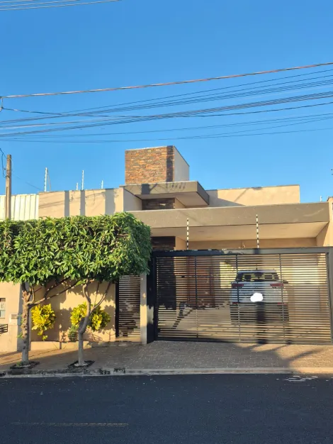 Alugar Casa / Padr&atilde;o em S&atilde;o Jos&eacute; do Rio Preto. apenas R$ 590.000,00