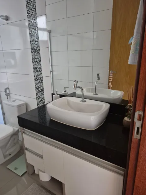 Comprar Casa / Padr&atilde;o em S&atilde;o Jos&eacute; do Rio Preto R$ 590.000,00 - Foto 10