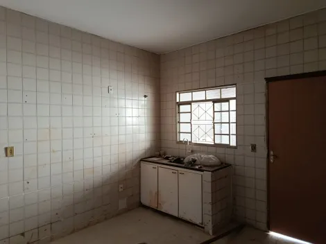 Alugar Casa / Padr&atilde;o em S&atilde;o Jos&eacute; do Rio Preto R$ 1.000,00 - Foto 3