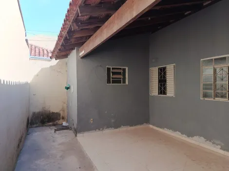Alugar Casa / Padr&atilde;o em S&atilde;o Jos&eacute; do Rio Preto R$ 1.000,00 - Foto 9