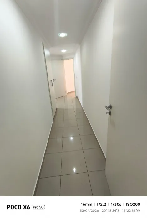 Alugar Apartamento / Padr&atilde;o em S&atilde;o Jos&eacute; do Rio Preto R$ 4.800,00 - Foto 31