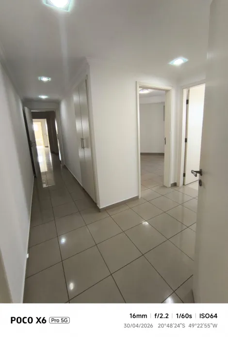 Alugar Apartamento / Padr&atilde;o em S&atilde;o Jos&eacute; do Rio Preto R$ 4.800,00 - Foto 17