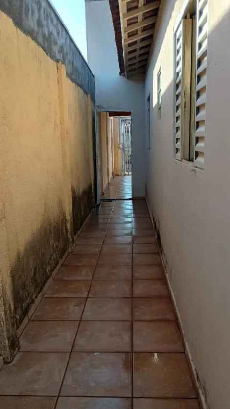 Comprar Casa / Padr&atilde;o em Catanduva R$ 283.000,00 - Foto 5
