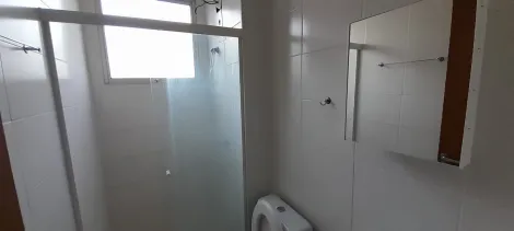 Alugar Apartamento / Padr&atilde;o em S&atilde;o Jos&eacute; do Rio Preto R$ 950,00 - Foto 6