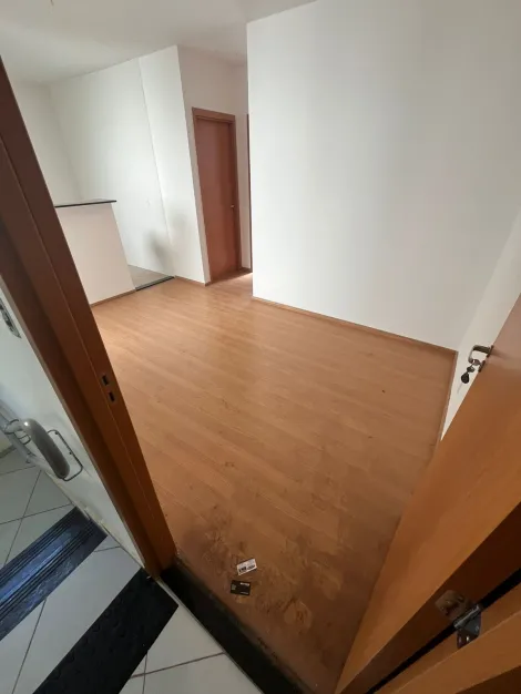 Comprar Apartamento / Padr&atilde;o em S&atilde;o Jos&eacute; do Rio Preto R$ 160.000,00 - Foto 2