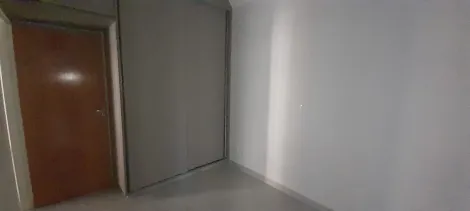 Alugar Apartamento / Padr&atilde;o em S&atilde;o Jos&eacute; do Rio Preto R$ 2.400,00 - Foto 5