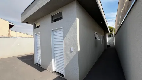 Comprar Casa / Padr&atilde;o em S&atilde;o Jos&eacute; do Rio Preto R$ 700.000,00 - Foto 14