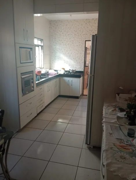 Comprar Casa / Padr&atilde;o em S&atilde;o Jos&eacute; do Rio Preto R$ 380.000,00 - Foto 9