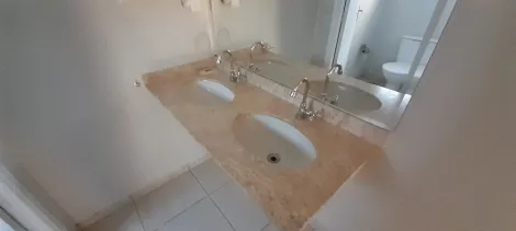 Alugar Casa / Padr&atilde;o em S&atilde;o Jos&eacute; do Rio Preto R$ 2.500,00 - Foto 13