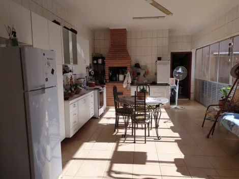 Alugar Casa / Padr&atilde;o em S&atilde;o Jos&eacute; do Rio Preto. apenas R$ 700.000,00