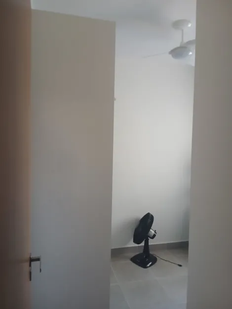Alugar Apartamento / Padr&atilde;o em S&atilde;o Jos&eacute; do Rio Preto R$ 2.300,00 - Foto 4