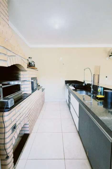 Comprar Rural / Ch&aacute;cara em Guapia&ccedil;u R$ 950.000,00 - Foto 6