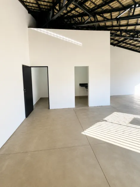 Alugar Comercial / Sal&atilde;o em Bady Bassitt R$ 2.500,00 - Foto 3