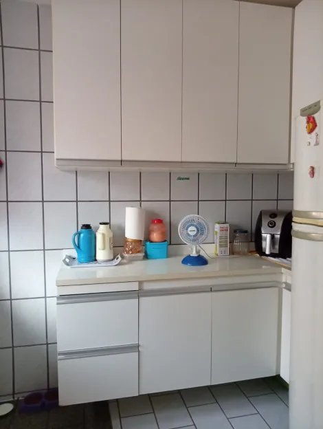 Apartamento / Padr&atilde;o em S&atilde;o Jos&eacute; do Rio Preto 