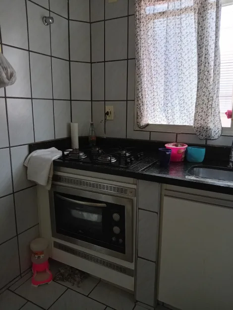 Alugar Apartamento / Padr&atilde;o em S&atilde;o Jos&eacute; do Rio Preto R$ 1.600,00 - Foto 4