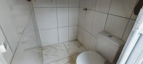 Alugar Casa / Padr&atilde;o em S&atilde;o Jos&eacute; do Rio Preto R$ 1.000,00 - Foto 14