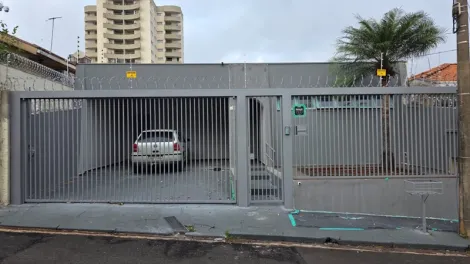 Alugar Casa / Padr&atilde;o em S&atilde;o Jos&eacute; do Rio Preto. apenas R$ 380.000,00