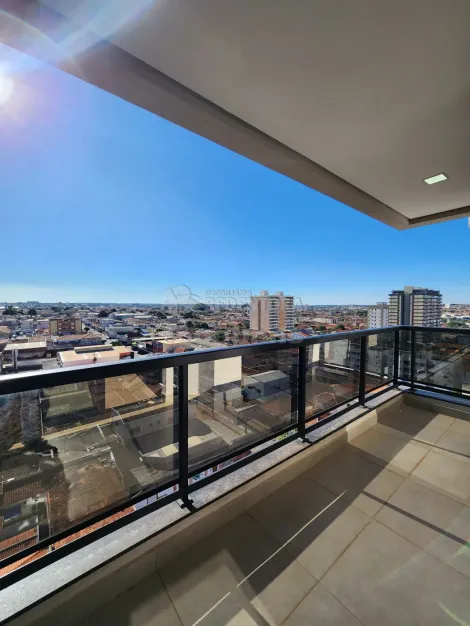 Alugar Apartamento / Padr&atilde;o em S&atilde;o Jos&eacute; do Rio Preto R$ 3.000,00 - Foto 3