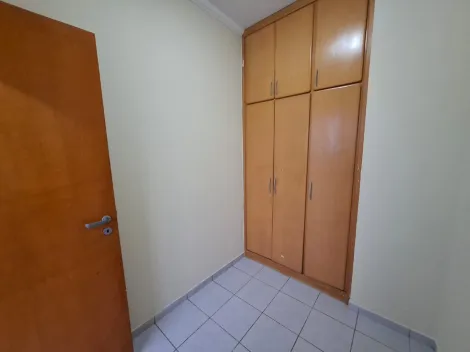 Alugar Apartamento / Padr&atilde;o em S&atilde;o Jos&eacute; do Rio Preto R$ 2.000,00 - Foto 9