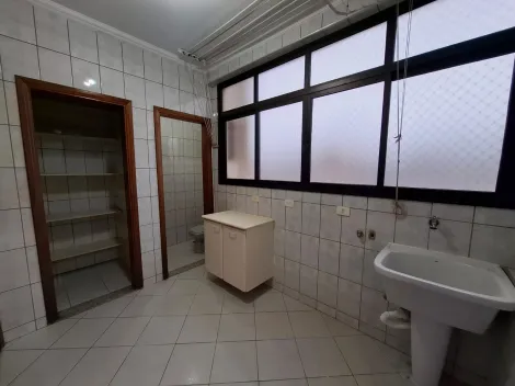 Alugar Apartamento / Padr&atilde;o em S&atilde;o Jos&eacute; do Rio Preto R$ 2.000,00 - Foto 10