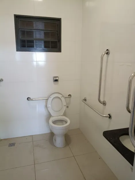 Alugar Comercial / Sal&atilde;o em S&atilde;o Jos&eacute; do Rio Preto R$ 4.000,00 - Foto 5