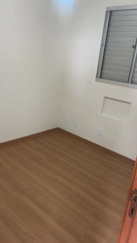Alugar Apartamento / Padr&atilde;o em S&atilde;o Jos&eacute; do Rio Preto R$ 800,00 - Foto 8