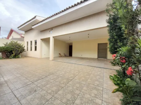 Alugar Casa / Sobrado em S&atilde;o Jos&eacute; do Rio Preto. apenas R$ 4.000,00