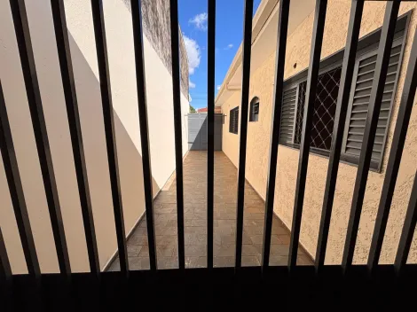 Comprar Casa / Padr&atilde;o em S&atilde;o Jos&eacute; do Rio Preto R$ 400.000,00 - Foto 13