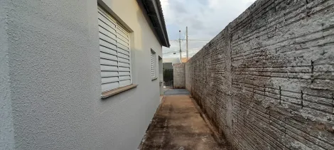 Alugar Casa / Padr&atilde;o em Bady Bassitt R$ 800,00 - Foto 6