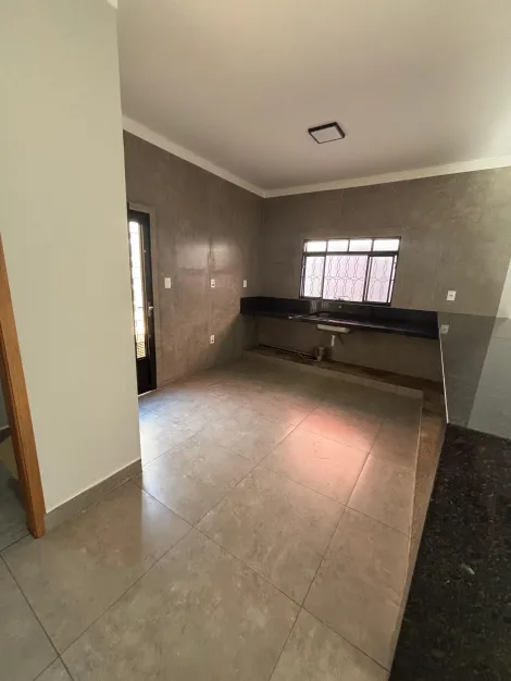 Comprar Casa / Padr&atilde;o em S&atilde;o Jos&eacute; do Rio Preto R$ 370.000,00 - Foto 4