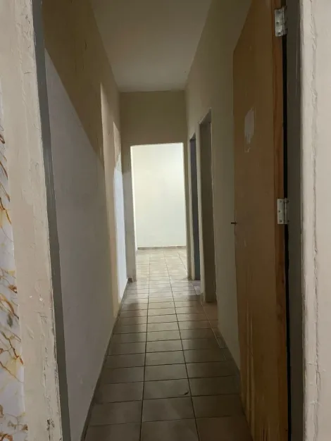 Alugar Casa / Padr&atilde;o em S&atilde;o Jos&eacute; do Rio Preto R$ 1.400,00 - Foto 4