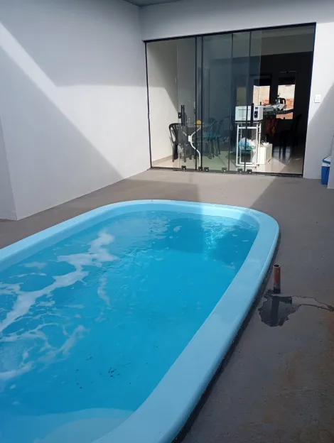 Comprar Casa / Padr&atilde;o em Ol&iacute;mpia R$ 490.000,00 - Foto 3
