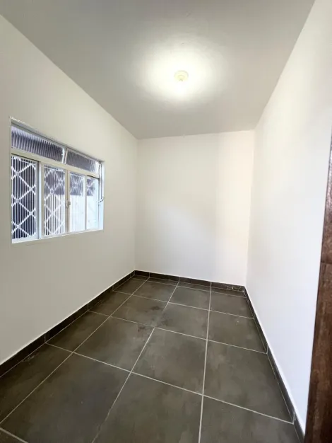 Alugar Casa / Padr&atilde;o em S&atilde;o Jos&eacute; do Rio Preto R$ 2.000,00 - Foto 18