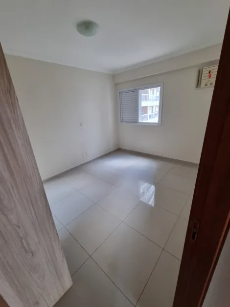 Alugar Apartamento / Padr&atilde;o em S&atilde;o Jos&eacute; do Rio Preto R$ 2.800,00 - Foto 6