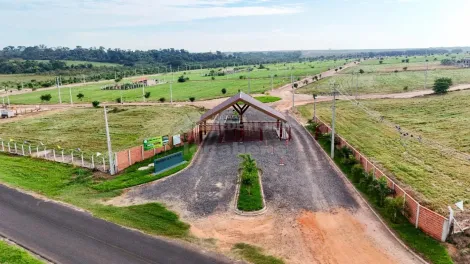 Terreno / Condom&iacute;nio em Adolfo 