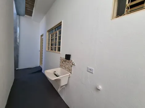 Alugar Casa / Padr&atilde;o em S&atilde;o Jos&eacute; do Rio Preto R$ 1.100,00 - Foto 7