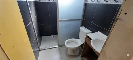 Alugar Casa / Padr&atilde;o em S&atilde;o Jos&eacute; do Rio Preto R$ 900,00 - Foto 4