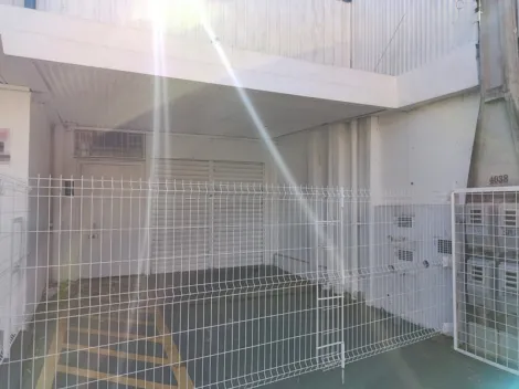 Comercial / Sala em S&atilde;o Jos&eacute; do Rio Preto 