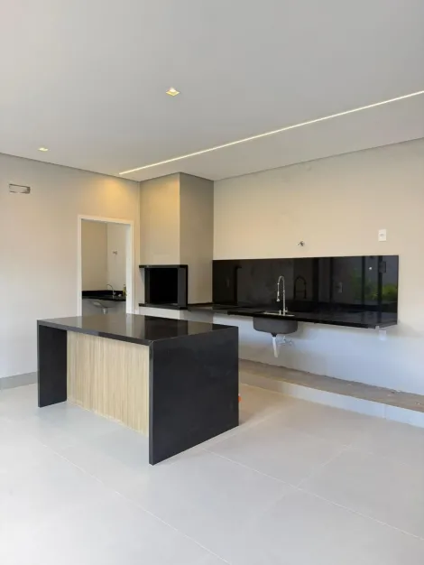 Casa / Padr&atilde;o em S&atilde;o Jos&eacute; do Rio Preto 