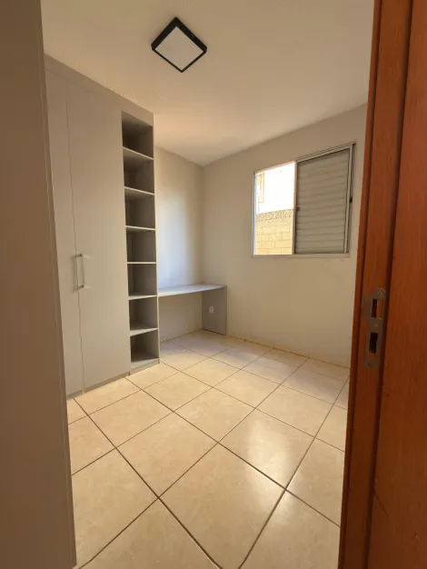 Comprar Apartamento / Padr&atilde;o em S&atilde;o Jos&eacute; do Rio Preto R$ 185.000,00 - Foto 9