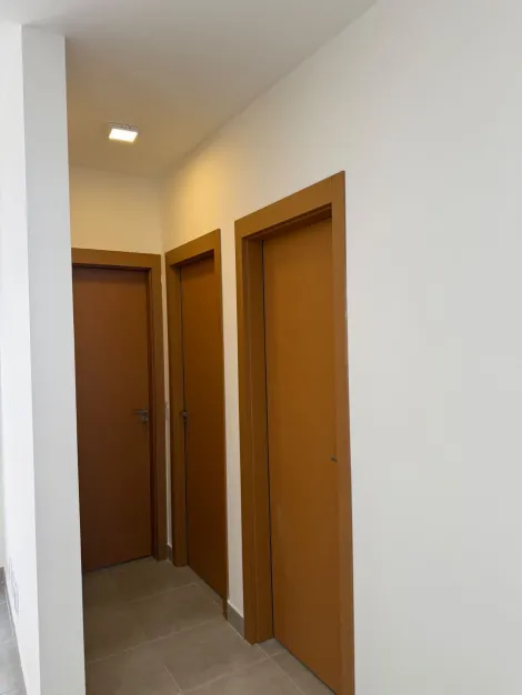 Alugar Apartamento / Padr&atilde;o em S&atilde;o Jos&eacute; do Rio Preto R$ 1.600,00 - Foto 7
