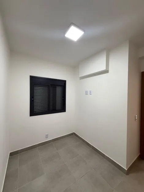 Alugar Apartamento / Padr&atilde;o em S&atilde;o Jos&eacute; do Rio Preto R$ 1.600,00 - Foto 8