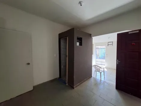 Alugar Comercial / Casa Comercial em S&atilde;o Jos&eacute; do Rio Preto R$ 1.150,00 - Foto 3