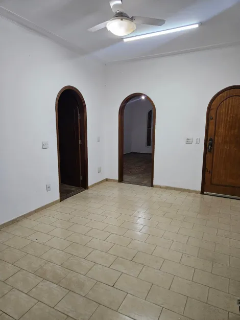 Comprar Casa / Padr&atilde;o em S&atilde;o Jos&eacute; do Rio Preto R$ 450.000,00 - Foto 3