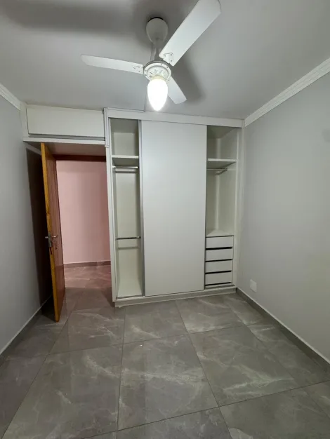 Alugar Apartamento / Padr&atilde;o em S&atilde;o Jos&eacute; do Rio Preto R$ 1.600,00 - Foto 12