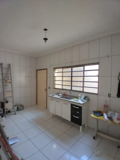 Alugar Casa / Padr&atilde;o em S&atilde;o Jos&eacute; do Rio Preto R$ 1.500,00 - Foto 2