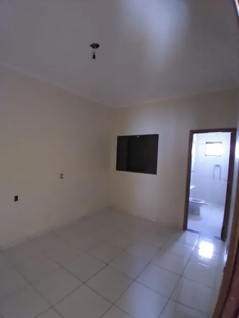 Alugar Casa / Padr&atilde;o em S&atilde;o Jos&eacute; do Rio Preto R$ 1.500,00 - Foto 3