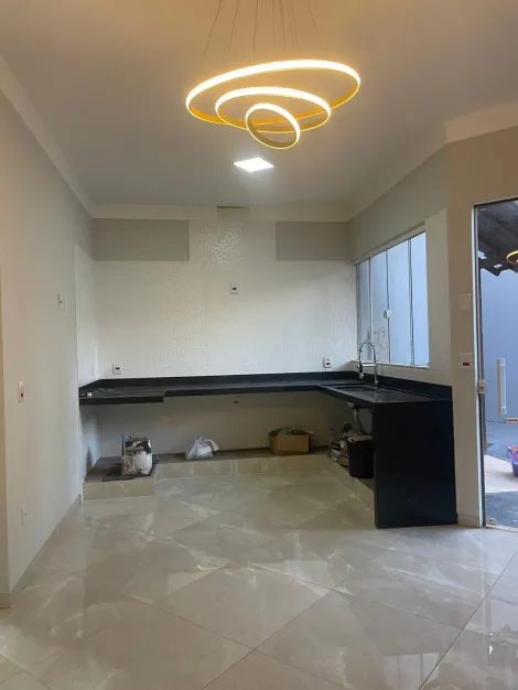 Alugar Casa / Padr&atilde;o em S&atilde;o Jos&eacute; do Rio Preto. apenas R$ 435.000,00