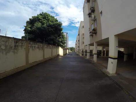 Alugar Apartamento / Padr&atilde;o em S&atilde;o Jos&eacute; do Rio Preto R$ 1.800,00 - Foto 2